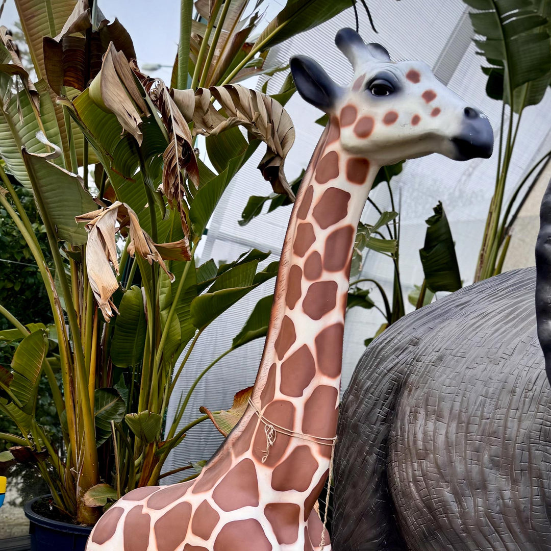 GIRAFFA REALISTICA